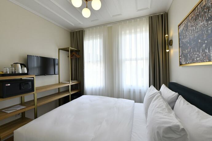 Imagen de la habitación del Agras Hotel. Foto 17