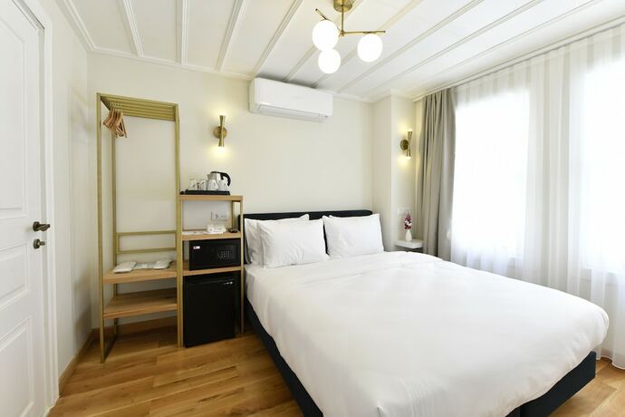 Imagen de la habitación del Agras Hotel. Foto 18