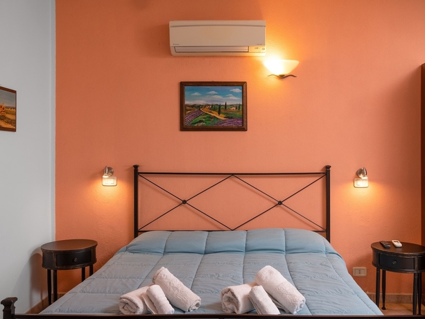 Imagen de la habitación del Agriturismo Al Girasole. Foto 14