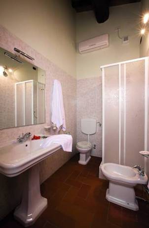 Imagen de la habitación del Agriturismo Antico Borgo Poggitazzi. Foto 7