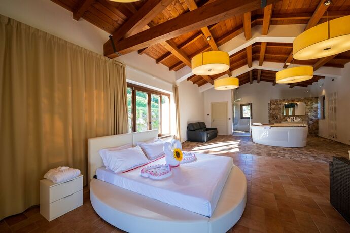 Imagen de la habitación del Agriturismo Borgo Biaia. Foto 23
