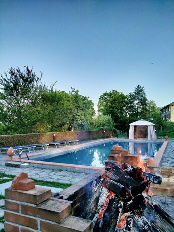 Imagen de la piscina del Agriturismo Borgo Biaia. Foto 37