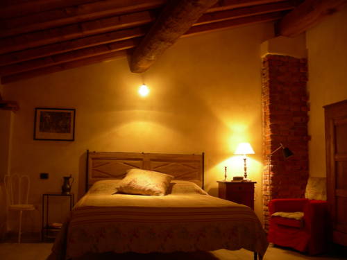 Imagen de la habitación del Agriturismo Cascina Pezzolo, Lodi. Foto 4