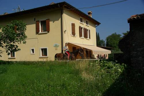 Imagen de la habitación del Agriturismo Cervano. Foto 4