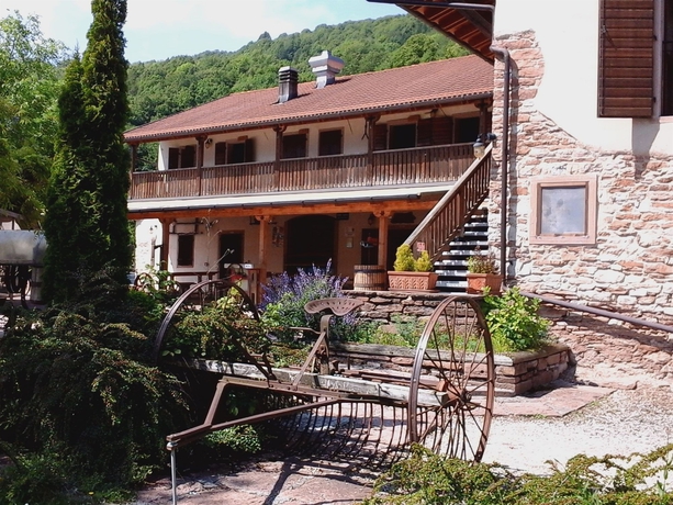 Imagen de los exteriores del Agriturismo Cornolade. Foto 8