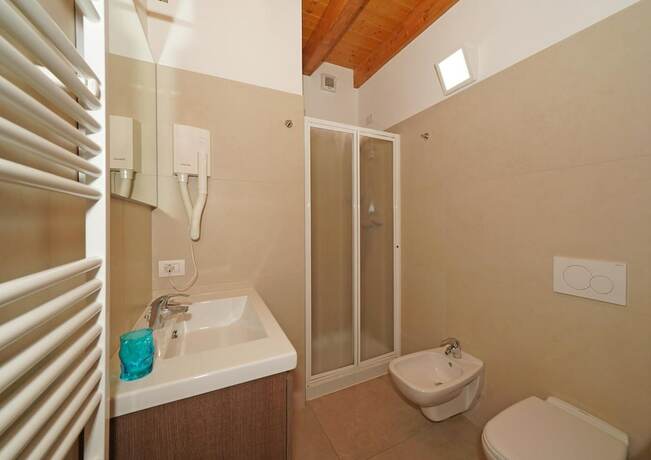 Imagen de la habitación del Agriturismo Corte Tonolli. Foto 36