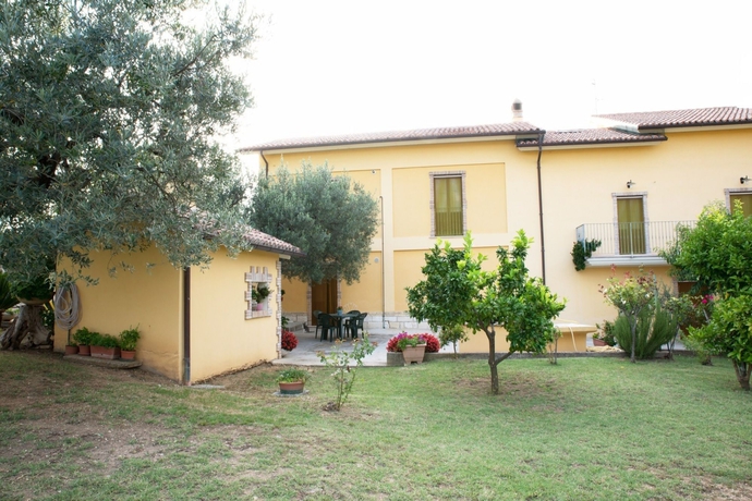 Imagen de los exteriores del Agriturismo Il Casolare Di Nonno Mario. Foto 11