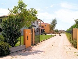 Imagen general del Agriturismo Il Melograno, Tessera. Foto 1