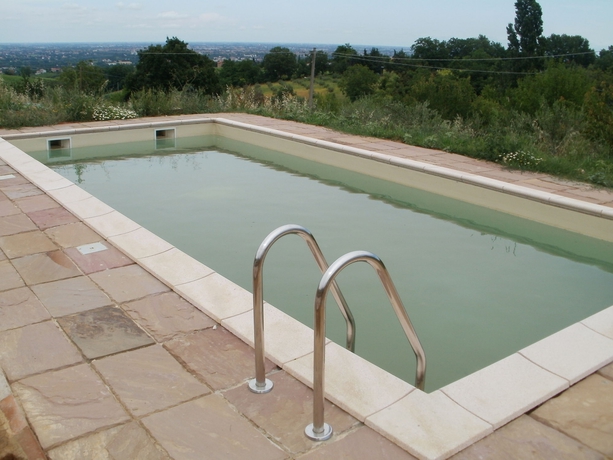 Imagen de la piscina del Agriturismo La Gironda. Foto 11