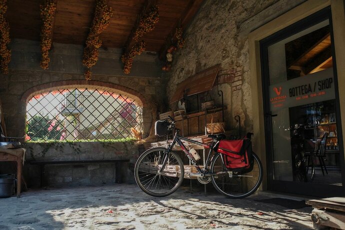 Imagen general del Agriturismo La Petrosa. Foto 6