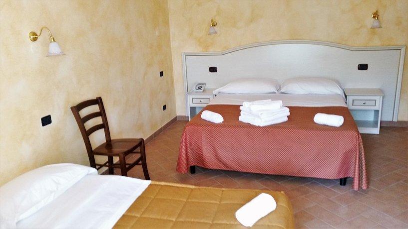 Imagen de la habitación del Agriturismo La Rocca dei Briganti. Foto 6