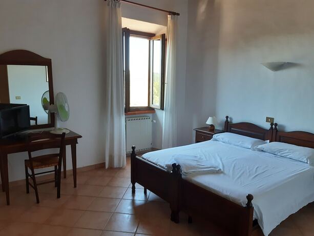 Imagen de la habitación del Agriturismo Lampugnano. Foto 12