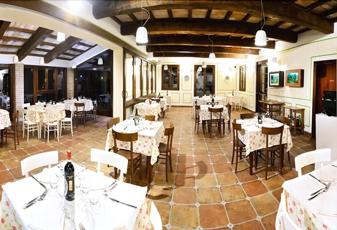 Imagen del bar/restaurante del Agriturismo Lanterna Rossa. Foto 2