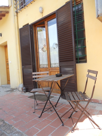 Imagen de los exteriores del Agriturismo Le Macine. Foto 7