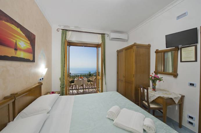 Imagen de la habitación del Agriturismo Mare E Monti. Foto 11