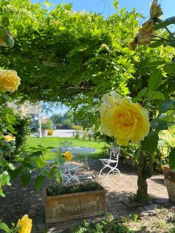Imagen de los interiores del Agriturismo Millefiori Corte delle Rose. Foto 16