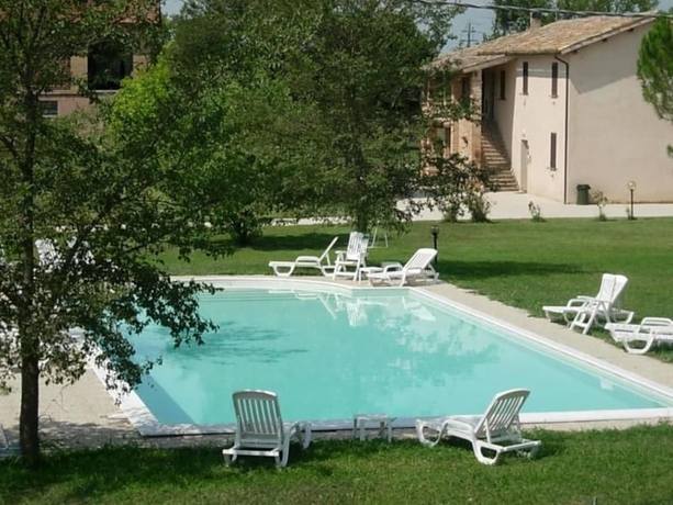 Imagen de la piscina del Agriturismo Natalini. Foto 18