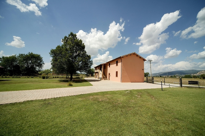 Imagen de los exteriores del Agriturismo Natalini. Foto 17
