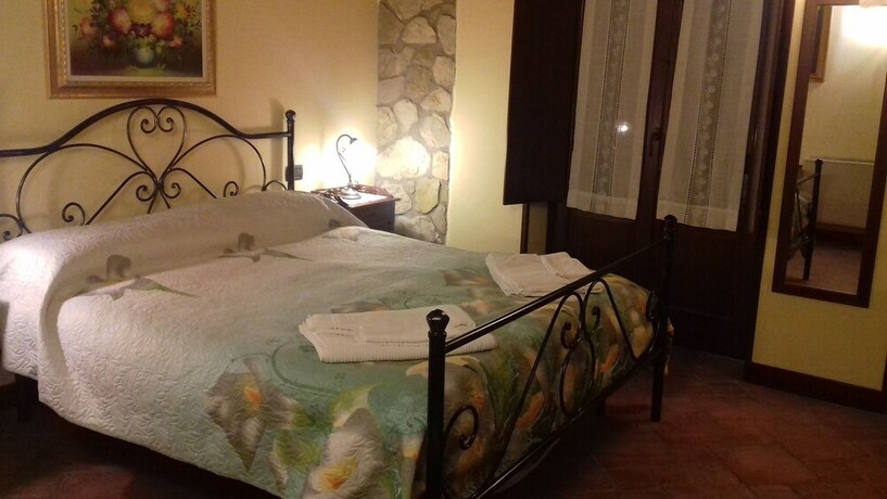 Imagen de la habitación del Agriturismo Olivastrella. Foto 17