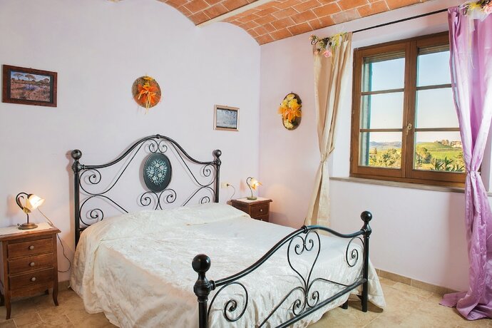 Imagen de la habitación del Agriturismo Panieracci, Volterra. Foto 16