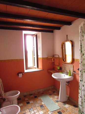 Imagen de la habitación del Agriturismo Pian dei Lupi. Foto 16