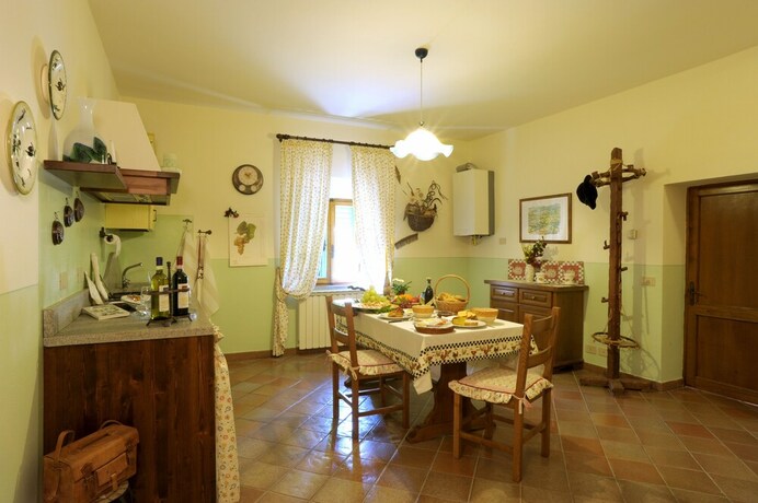 Imagen general del Agriturismo Podere Poggio Ai Cieli. Foto 10