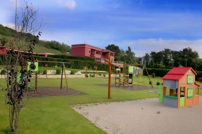 Imagen de los exteriores del Agriturismo San Martino. Foto 6