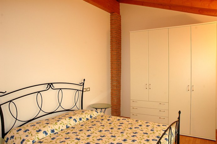 Imagen de la habitación del Agriturismo al Tralcio. Foto 9