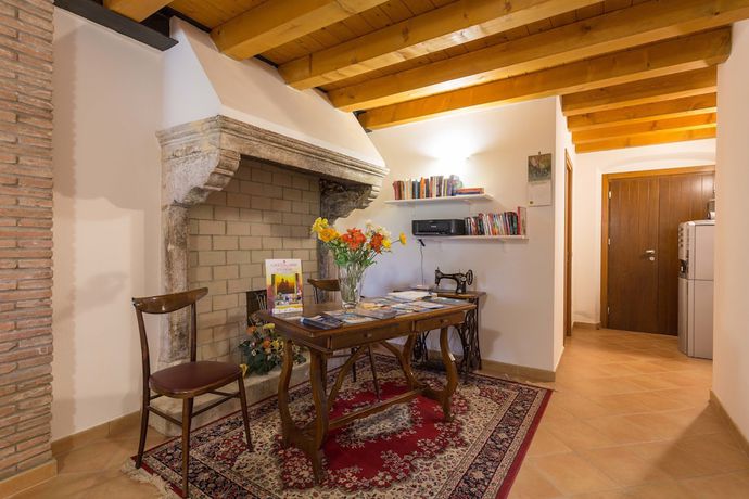 Imagen de los interiores del Agriturismo al Tralcio. Foto 20
