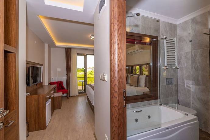 Imagen de la habitación del Agva Palas Hotel. Foto 8