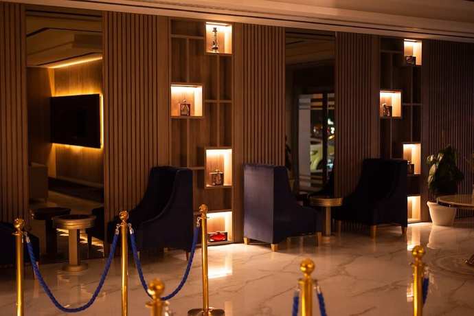 Imagen de los interiores del Ahlin Suites 2. Foto 18