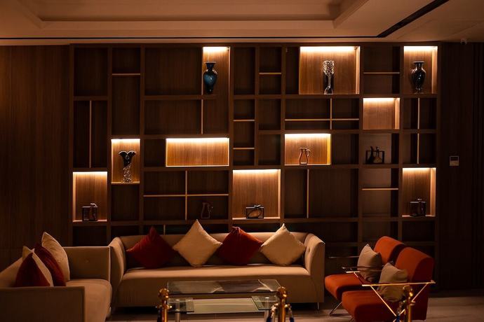 Imagen de los interiores del Ahlin Suites 2. Foto 19