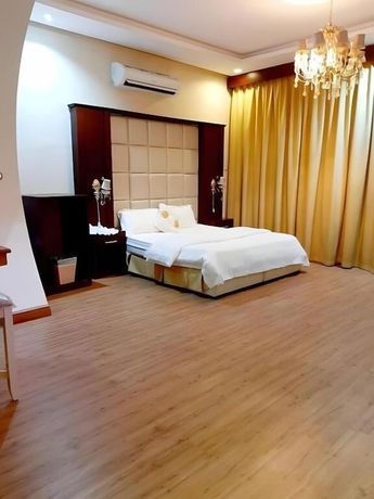 Imagen de la habitación del Ahlin Suites 3. Foto 9