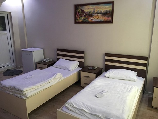 Imagen de la habitación del Ahranis Hotel. Foto 4