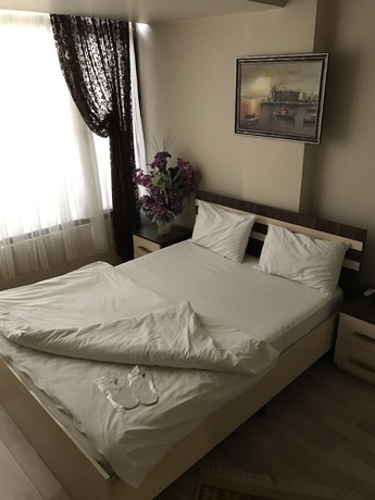 Imagen de la habitación del Ahranis Hotel. Foto 17
