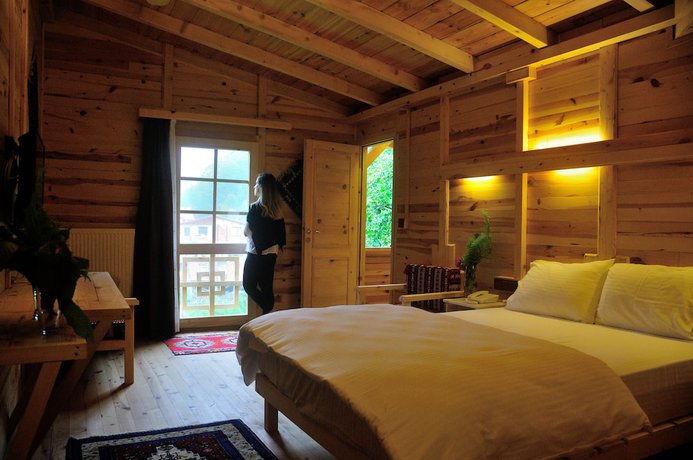 Imagen de la habitación del Ahsap Loya Hotel. Foto 10
