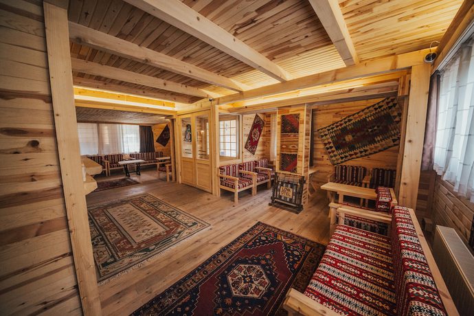 Imagen de los interiores del Ahsap Loya Hotel. Foto 19