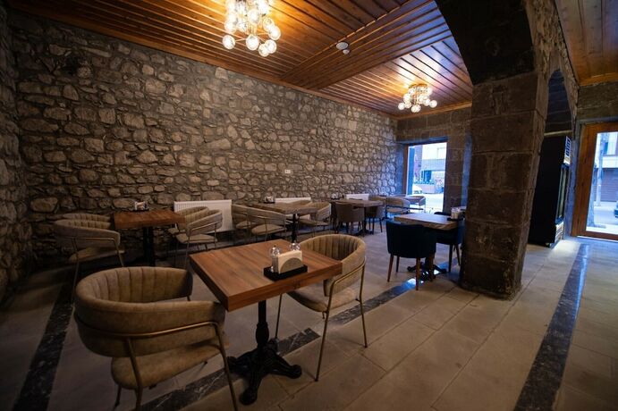 Imagen general del Ahıska Palas. Foto 9