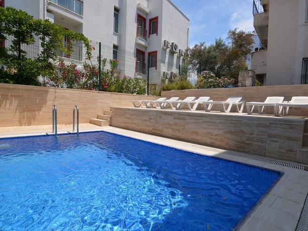 Imagen de la piscina del AirPort Gulluk Bodrum Otel. Foto 19
