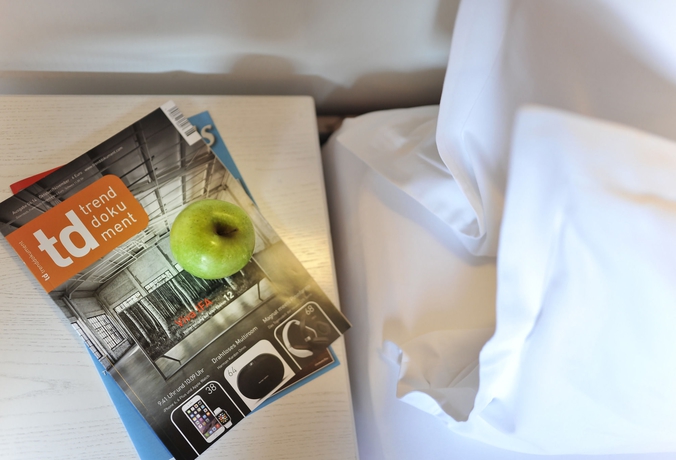 Imagen de la habitación del Airport Hotel By The New Yorker. Foto 8