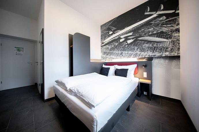 Imagen de la habitación del Airport Hotel Dürscheidt. Foto 6