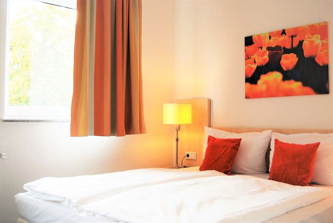 Imagen de la habitación del Airport Hotel Dürscheidt. Foto 10