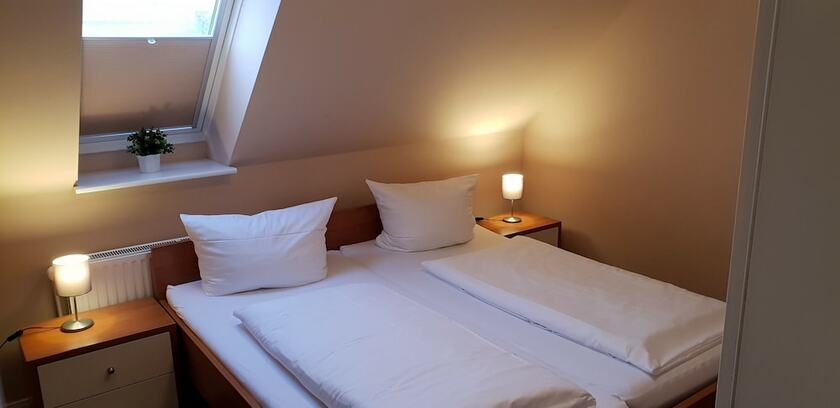 Imagen de la habitación del Airport Hotel One. Foto 19