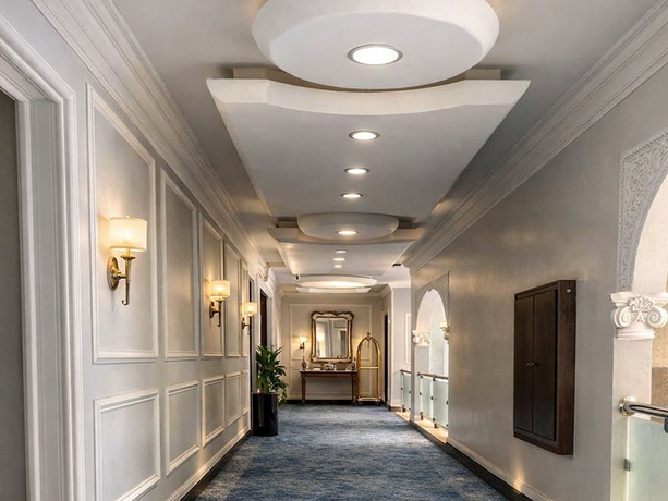 Imagen de los interiores del Aizdihar Suites. Foto 14