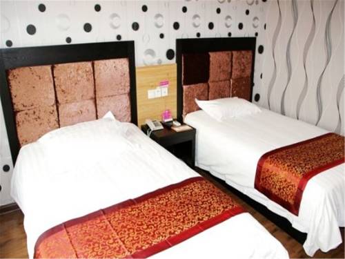 Imagen de la habitación del Aizunke Holiday Garden Hotel. Foto 4