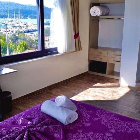 Imagen de la habitación del Akbuk Tas Otel. Foto 9