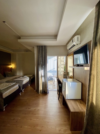 Imagen de la habitación del Akcahan Otel. Foto 2