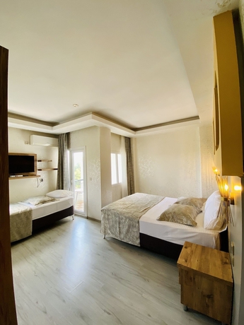 Imagen de la habitación del Akcahan Otel. Foto 9