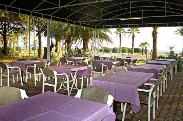 Imagen del bar/restaurante del Akcay Pinea Club. Foto 13