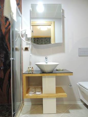 Imagen de la habitación del Akcayhan Hotel, Ak&ccedil;ay. Foto 2